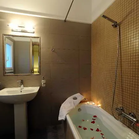 Mamfredas Luxury Villa